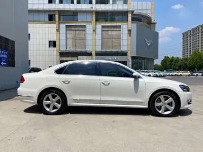 Volkswagen Passat 2014, 37100 км, за 36800 CNY - фото 6