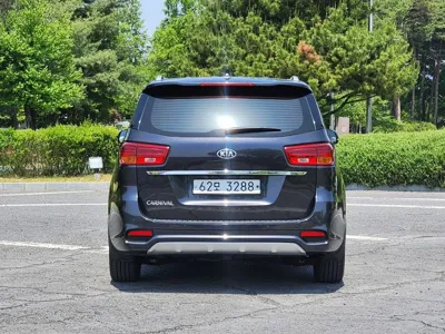 Kia Canival 2019, 134786 км, за 11650000 KRW