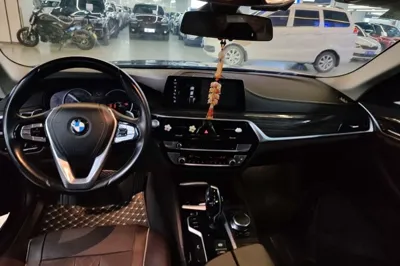 BMW 5 Series 2018, 110500 км, за 147540.36 CNY - фото 13