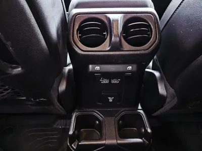 Jeep Gladiator 2021, 74500 км, за 41500000 KRW - фото 20