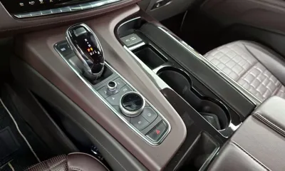 Cadillac Escalade 2023, 65875 км, за 88000000 KRW - фото 9