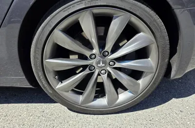 Tesla Model S 2017, 75000 км, за 39000000 KRW - фото 9