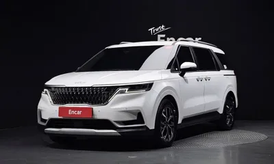 Kia Canival · 2022 год