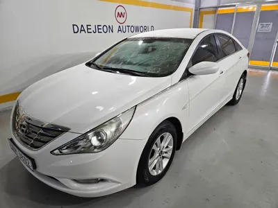 Hyundai Sonata 2010, 131619 км, за 3000000 KRW