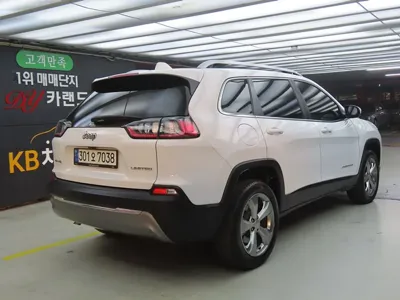 Jeep Cherokee 2021, 36848 км, за 15190000 KRW
