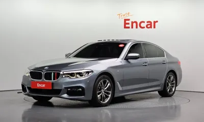 BMW 5-Series · 2018 год