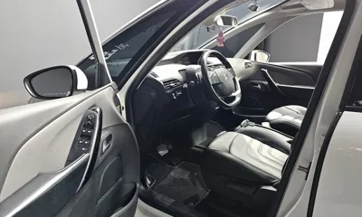 Citroen-DS C4 Picasso 2018, 52226 км, за 13900000 KRW - фото 10