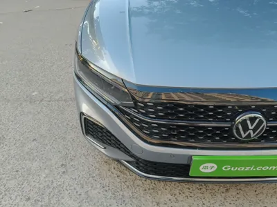 Volkswagen Passat 2023, 40199 км, за 123111.22 CNY - фото 7