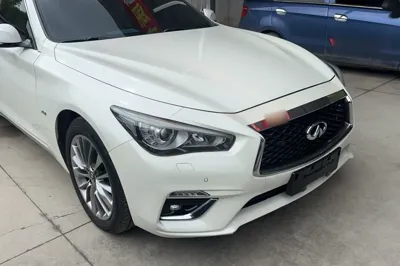 Infiniti Q50L 2021, 90700 км, за 87496.66 CNY