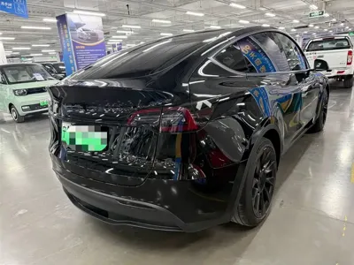 Tesla Model Y 2021, 66000 км, за 143000 CNY - фото 6