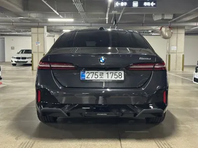 BMW 5-Series 2025, 8996 км, за 62000000 KRW