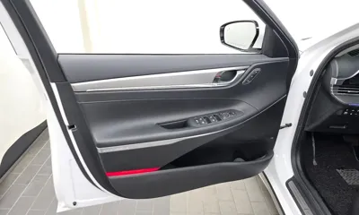 Hyundai Grandeur 2022, 44376 км, за 30100000 KRW - фото 24