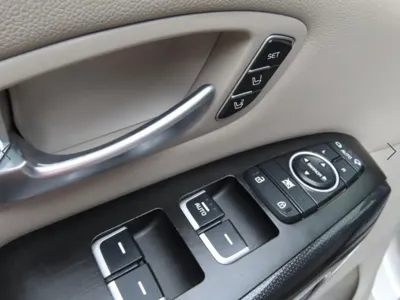Kia Canival 2015, 114759 км, за 8000000 KRW - фото 10