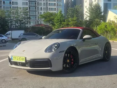 Porsche 911 · 2021 год