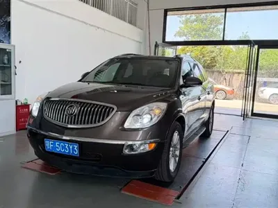 Buick Enclave · 2012 год