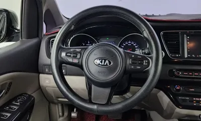 Kia Canival 2015, 194680 км, за 7700000 KRW - фото 13