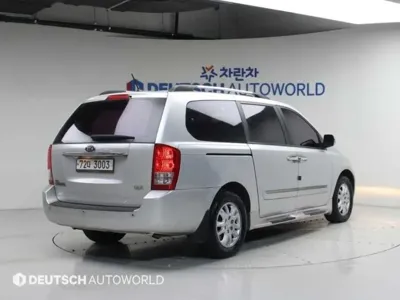 Kia Canival 2012, 90980 км, за 5500000 KRW