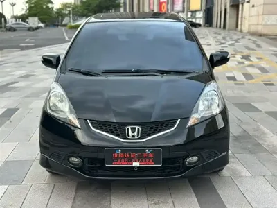 Honda Fit 2009, 150000 км, за 21800 CNY