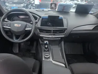 Cadillac CT5 2022, 33900 км, за 146800 CNY - фото 16