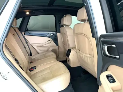 Porsche Macan 2019, 120000 км, за 145000 CNY - фото 16