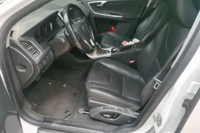 Volvo XC60 2017, 139100 км, за 58000 CNY - фото 9