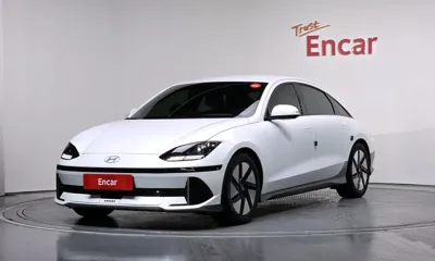 Hyundai Ioniq6 · 2023 год