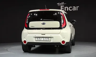 Kia Soul 2014, 131115 км, за 5990000 KRW