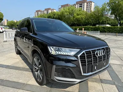 Audi Q7 2020, 78000 км, за 258000 CNY