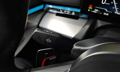 BMW 5-Series 2025, 12143 км, за 83900000 KRW - фото 36