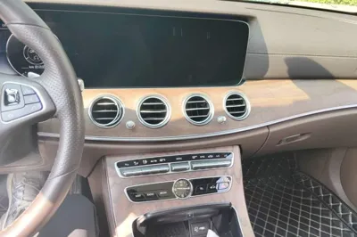 Mercedes-Benz E-Class 2018, 126400 км, за 174768.99 CNY - фото 12