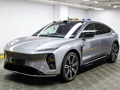 Nio ET9 · 2025 год