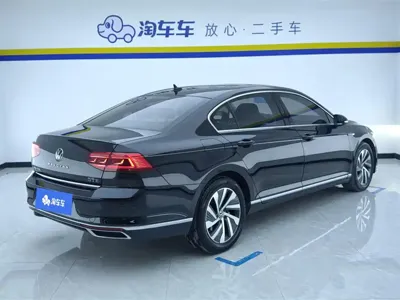 Volkswagen 迈腾 PHEV 2021, 53200 км, за 79800 CNY