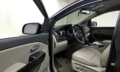 Kia Canival 2019, 184655 км, за 9900000 KRW - фото 10