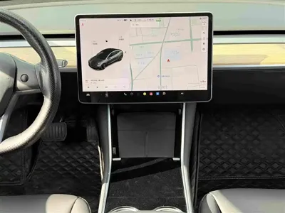 Tesla Model 3 2020, 34000 км, за 119800 CNY - фото 7