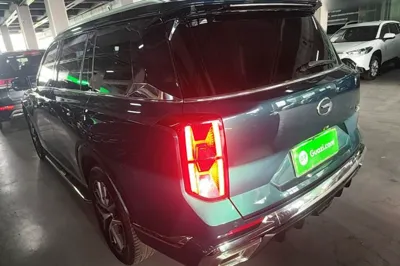 GAC Trumpchi GS8 2022, 74400 км, за 130473.42 CNY