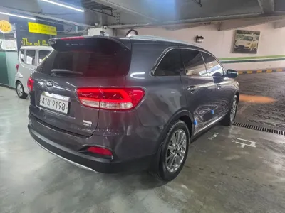 Kia Sorento 2015, 124525 км, за 12990000 KRW