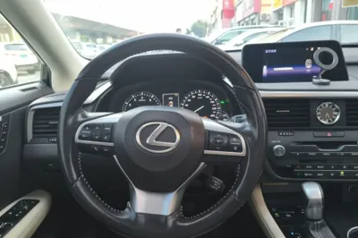 Lexus RX 2016, 52200 км, за 142227.11 CNY - фото 10