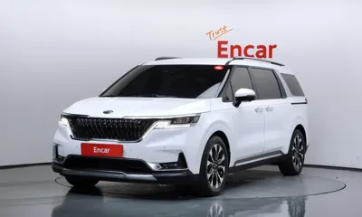 Kia Canival · 2021 год