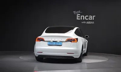 Tesla Model 3 2021, 87822 км, за 28300000 KRW