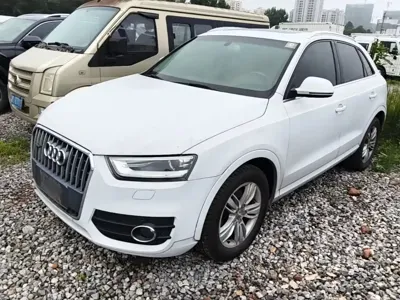 Audi Q3 · 2015 год