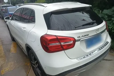 Mercedes-Benz GLA 2016, 101900 км, за 64104.85 CNY