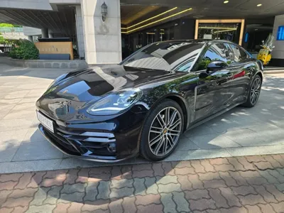 Porsche Panamera · 2023 год