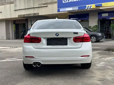 BMW 3 Series 2018, 90000 км, за 69000 CNY - фото 3