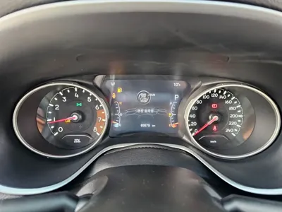 Jeep Compass 2019, 69500 км, за 13900000 KRW - фото 17