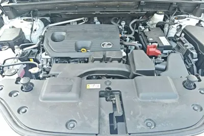Lexus NX 2022, 4400 км, за 207176.22 CNY - фото 24