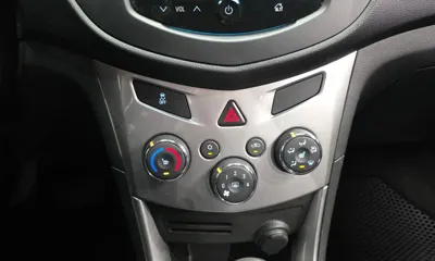 ChevroletGMDaewoo Trax 2016, 120349 км, за 4990000 KRW - фото 17