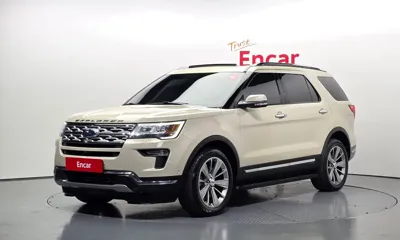 Ford Explorer · 2018 год