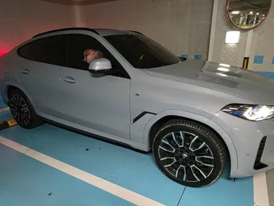 BMW X6 2024, 46000 км, за 101170000 KRW