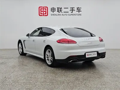 Porsche Panamera 2016, 65300 км, за 251000 CNY