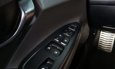 Hyundai Veloster 2019, 95971 км, за 12990000 KRW - фото 29